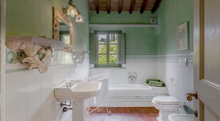 Photo of A Tuscan Pearl