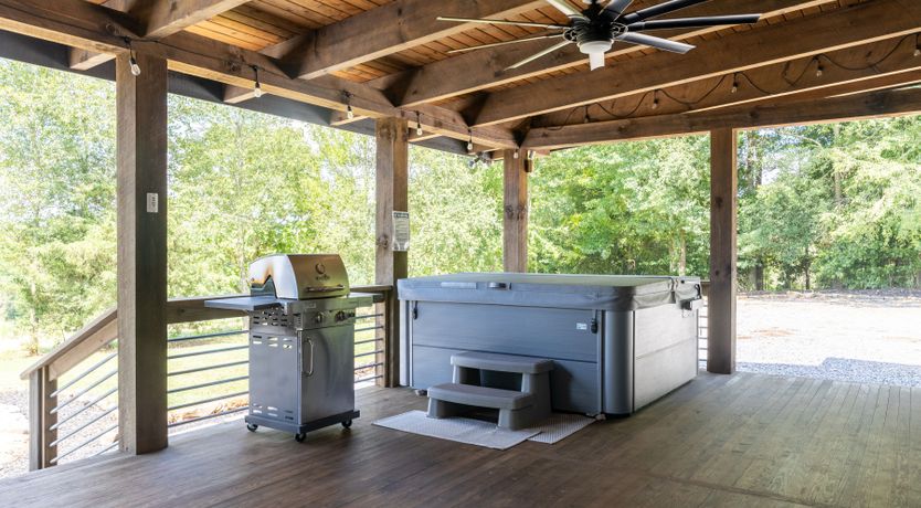 Photo of Yonah Magic