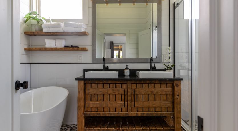 Photo of Yonah Magic