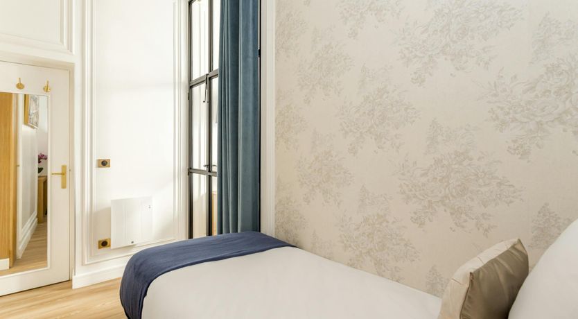 Photo of Elegant Gold