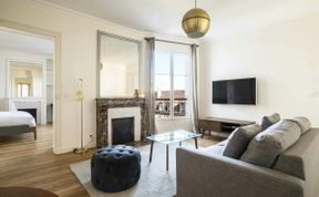 Photo of Paris Echo