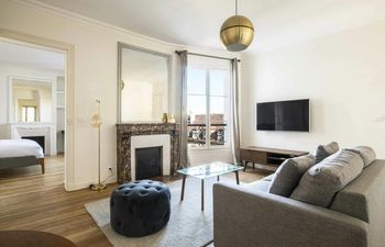 Paris Echo Holiday Home