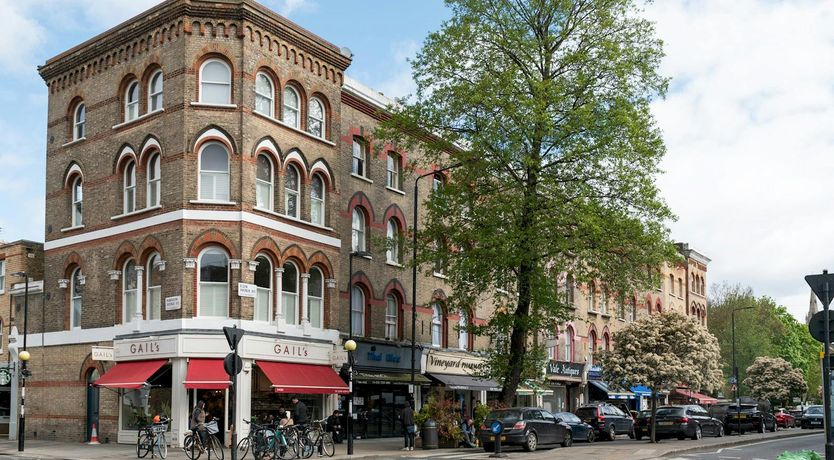 Photo of Royal Grandeur