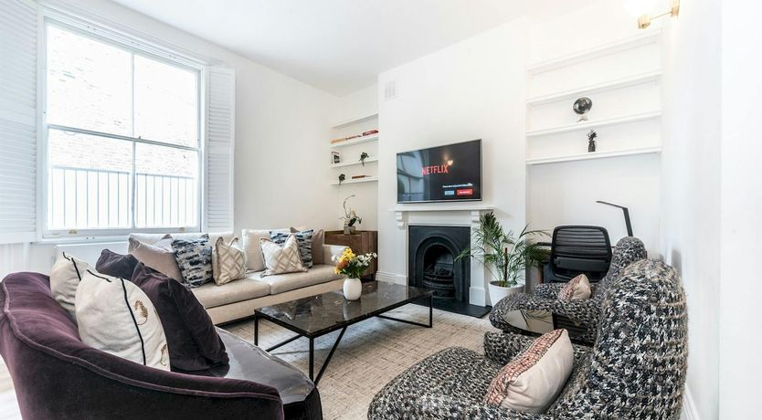 Photo of Royal Grandeur