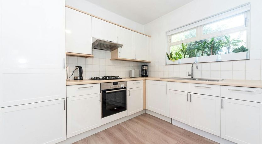 Photo of Royal Grandeur