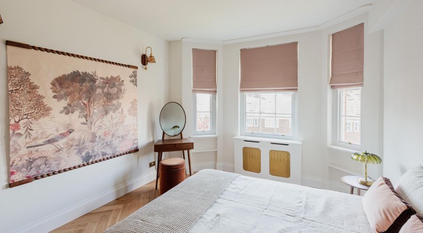 Photo of The Queensway