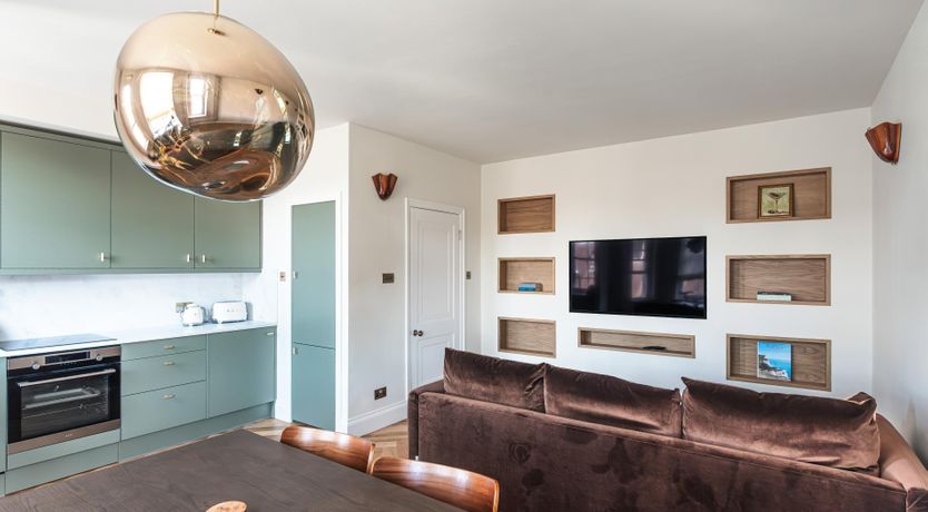 Photo of The Queensway