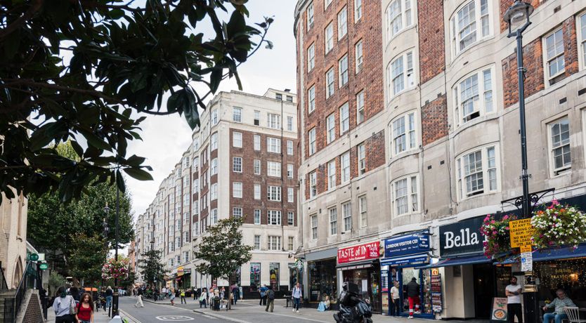 Photo of The Queensway