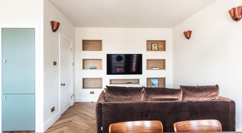 Photo of The Queensway