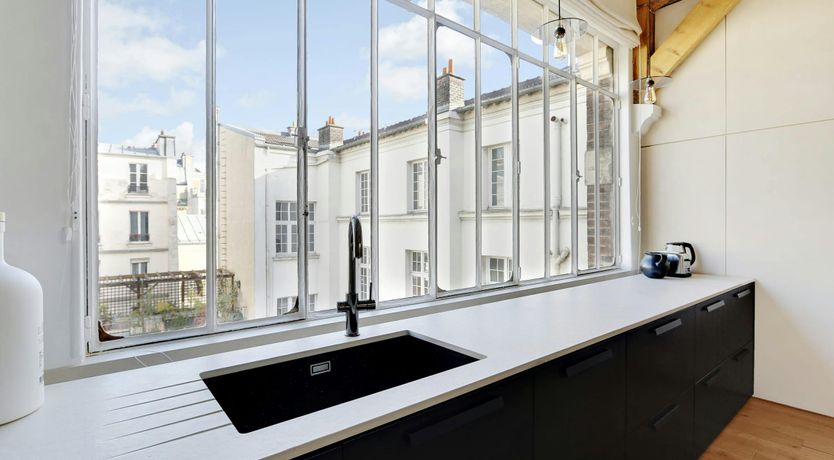 Photo of Old Parisian Jewel