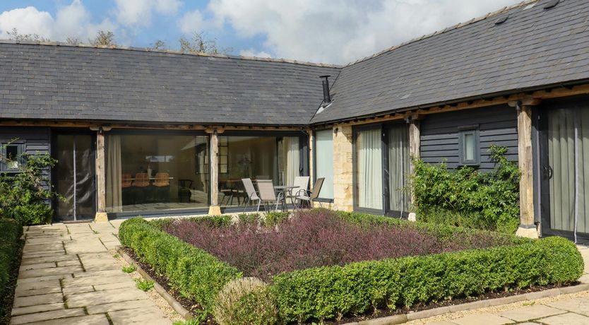 Photo of Cotswolds Barn