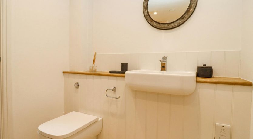 Photo of Cotswolds Barn