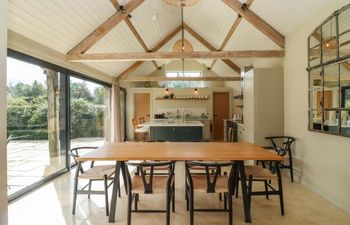 Cotswolds Barn Holiday Home