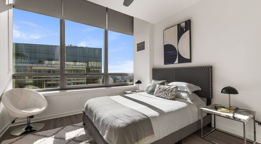 Photo of Chicago's Gemstone