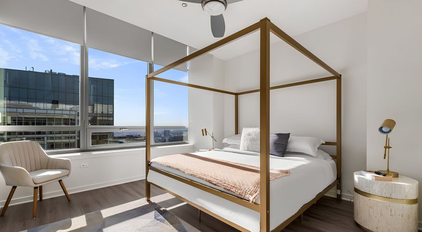 Photo of Chicago's Gemstone