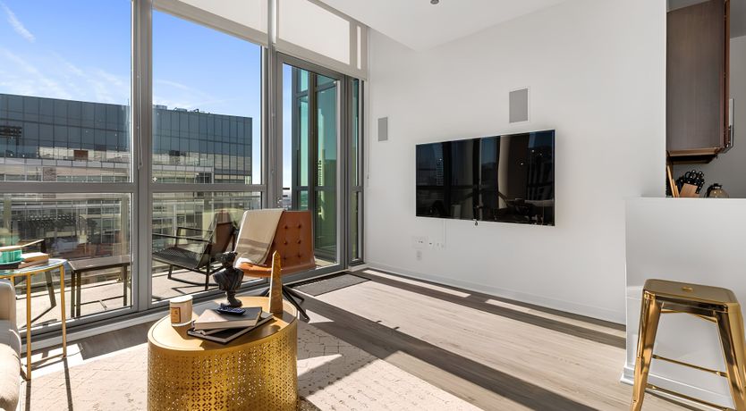 Photo of Chicago's Gemstone