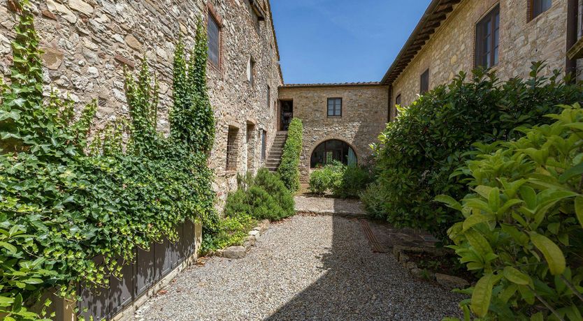 Photo of Vineyard Treasure