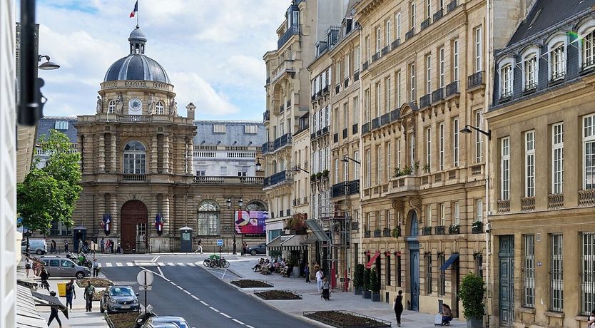 Photo of By Saint-Sulpice