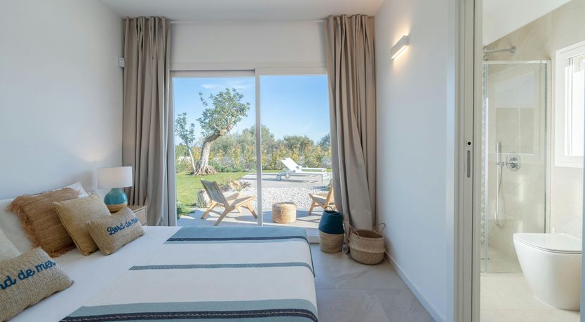 Photo of Siracusa White