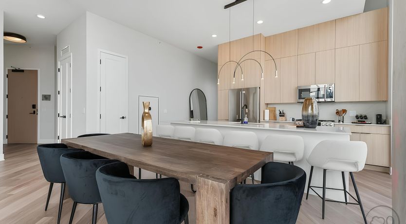 Photo of Westside Retreat