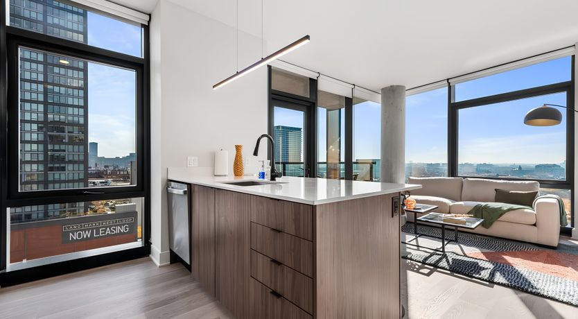 Photo of The West-Loop Wavelength