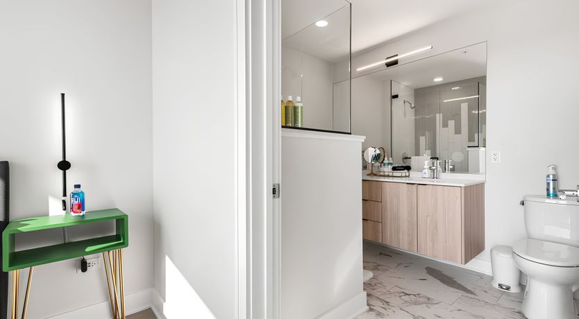 Photo of The West-Loop Wavelength