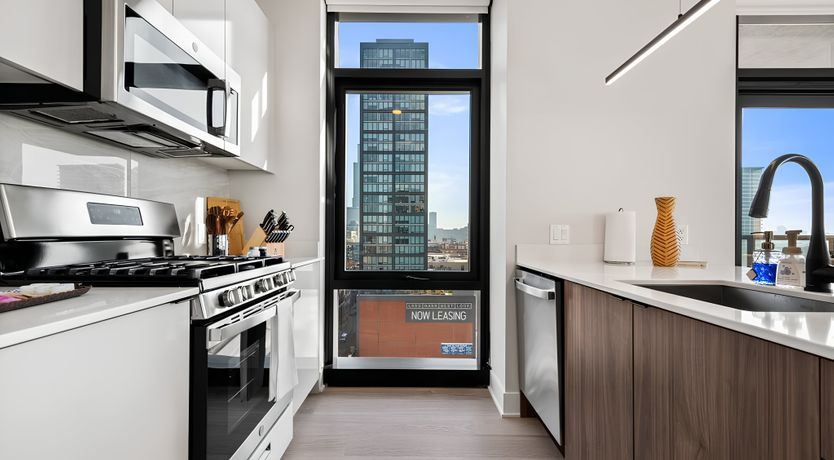 Photo of The West-Loop Wavelength