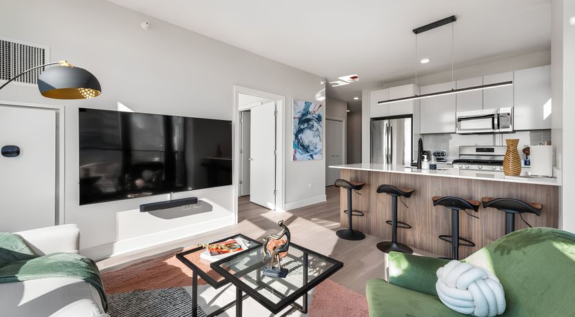 Photo of The West-Loop Wavelength