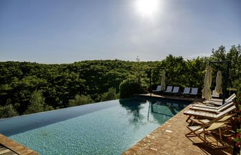 A Rural Oasis Holiday Home