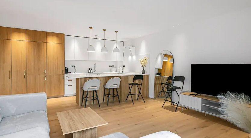 Photo of Battersea Residence