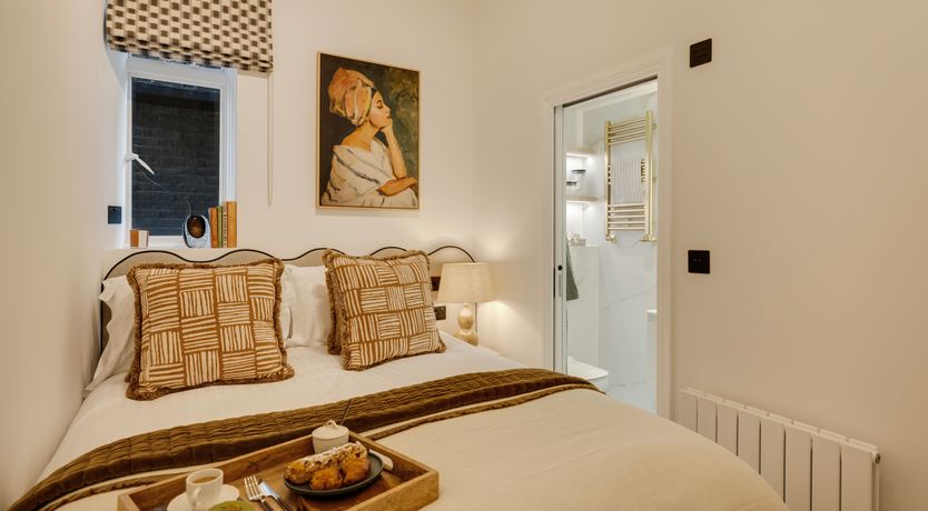 Photo of West End Echo