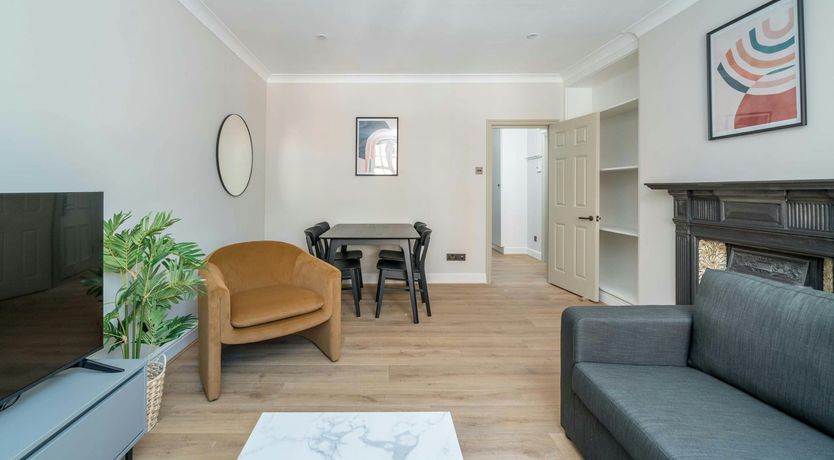 Photo of The Modern Londoner