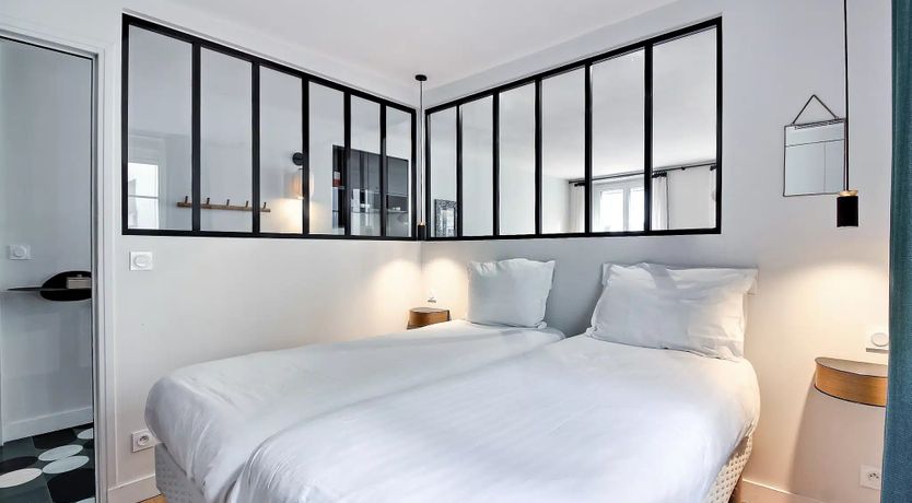 Photo of Avenue View