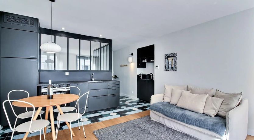 Photo of Avenue View