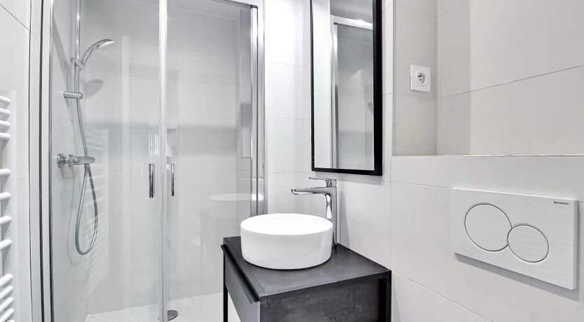 Photo of Avenue View