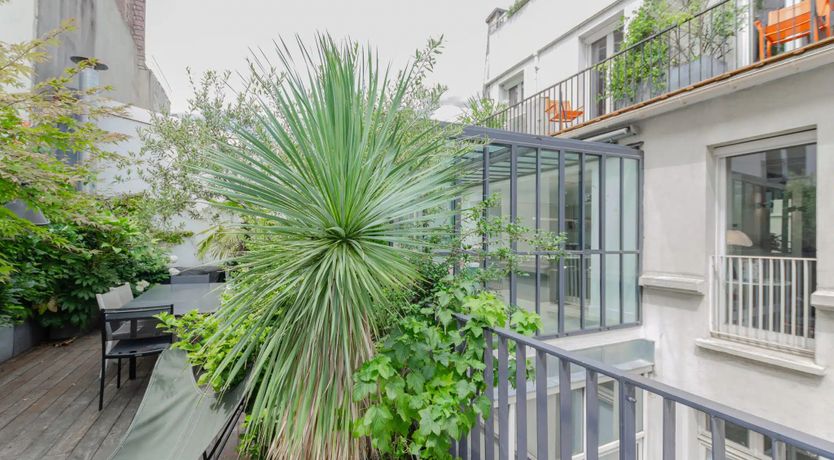 Photo of Avenue & Elegance