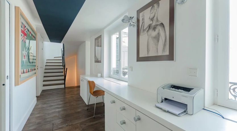 Photo of Avenue & Elegance