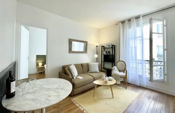 Golden Avenue Holiday Home