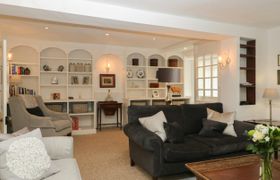 Photo of burford-classic