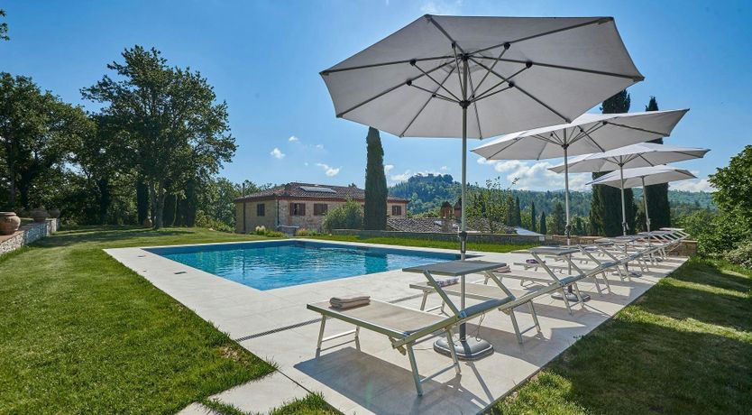 Photo of Vineyard House