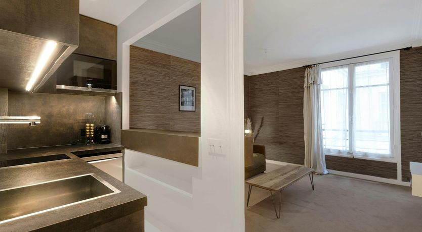 Photo of Jade Circle