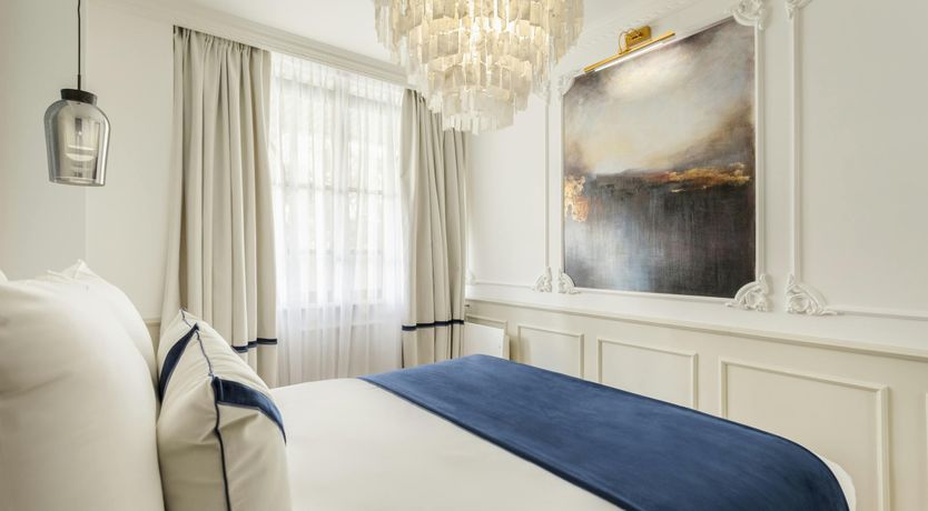 Photo of Parisian Corner