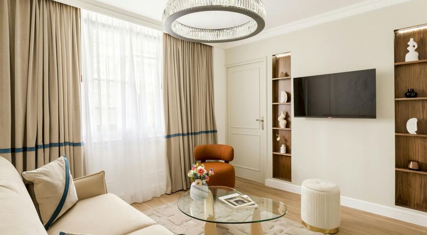 Photo of Parisian Corner