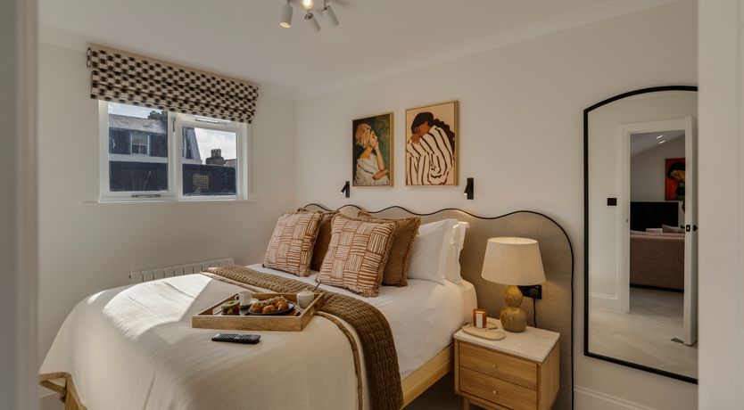 Photo of Old Georgian Design