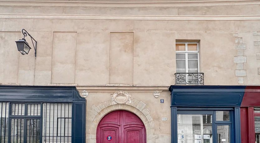 Photo of Parisian Courtyard View
