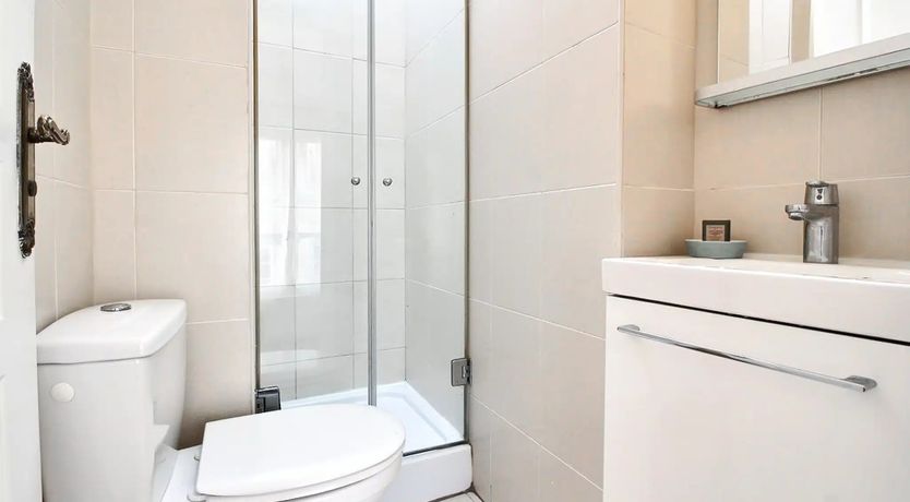 Photo of Parisian Courtyard View