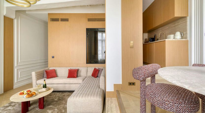 Photo of Opera's Echo