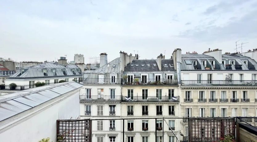 Photo of Parisian Shadow