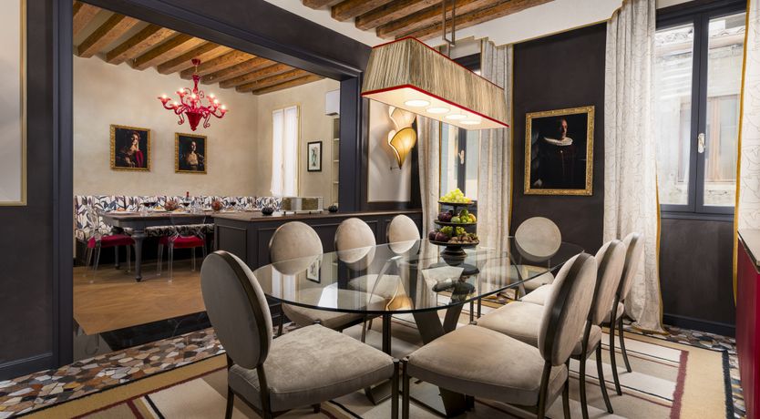 Photo of Canal & Gold