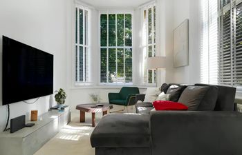 Take A Look Holiday Home